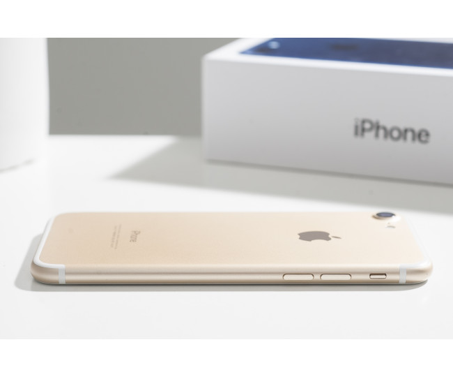 iPhone 7 128GB Gold (MN942) б/у